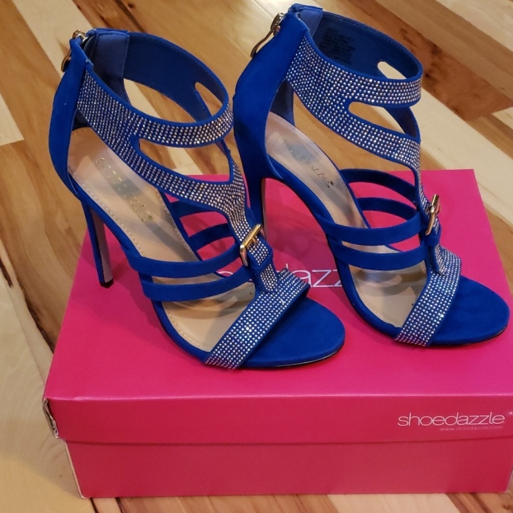 Shoedazzle heals